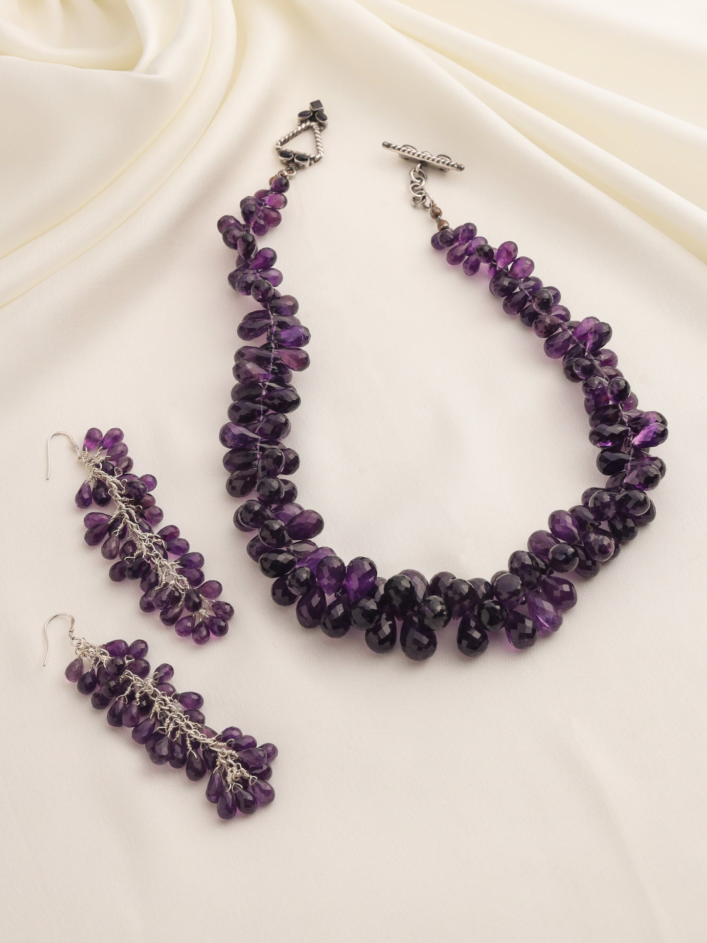92.5% PURE SILVER AND SEMI PRECIOUS STONE COLLECTION NATURAL AMETHYST NECKLACE AND EARRINGS