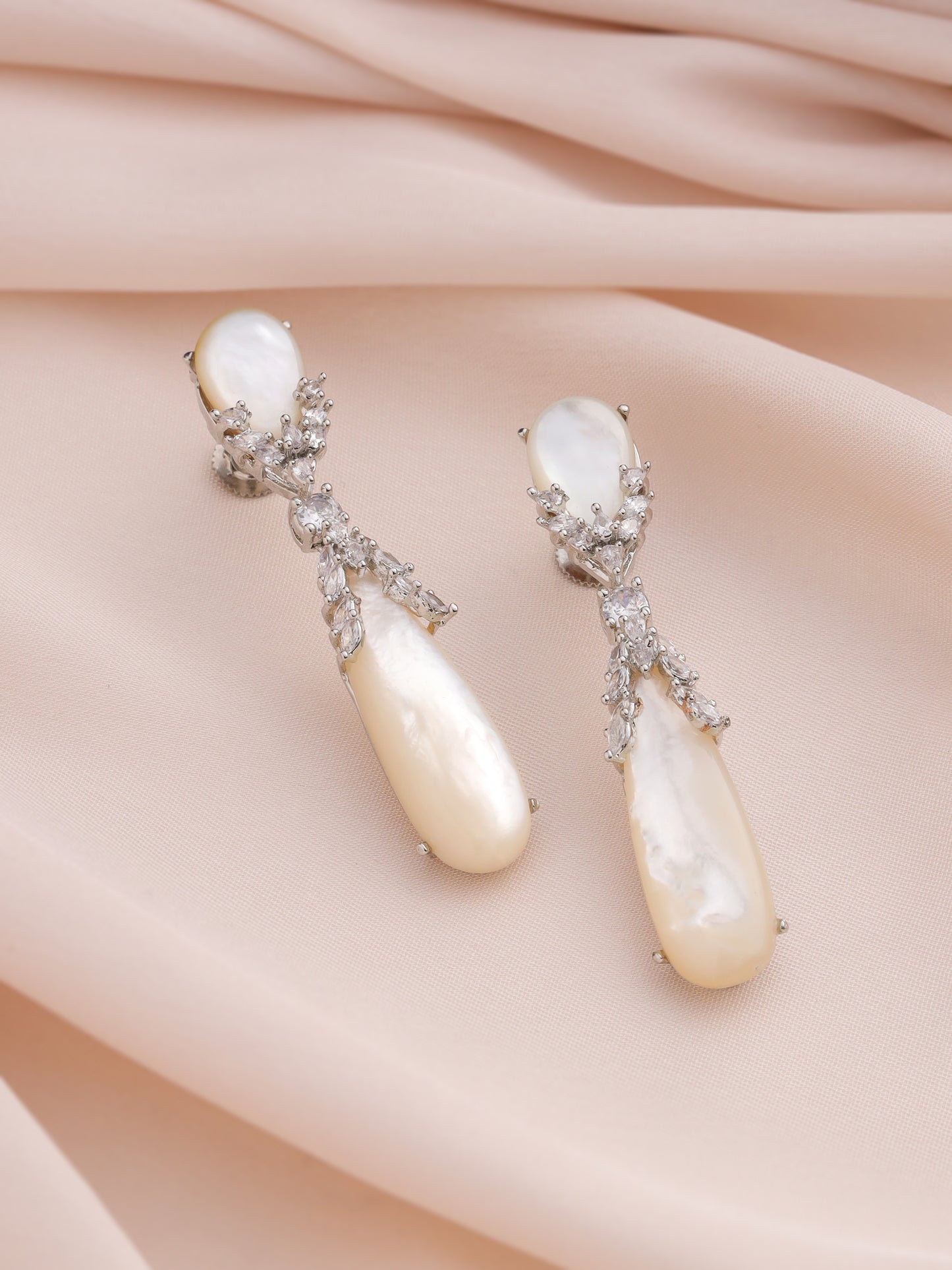 MOTHER OF PEARL EARRINGS