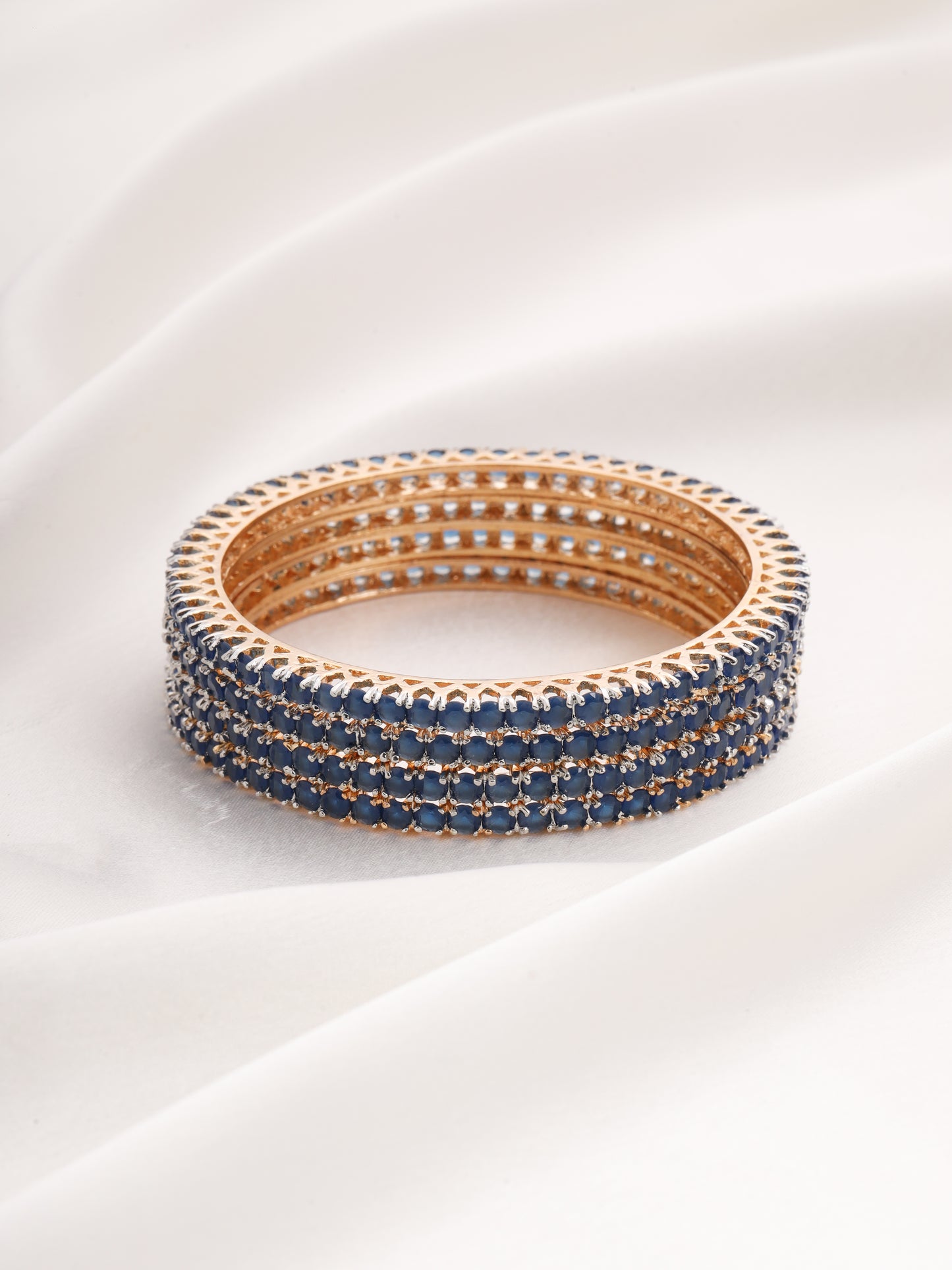 NEEL BLUE BANGLES