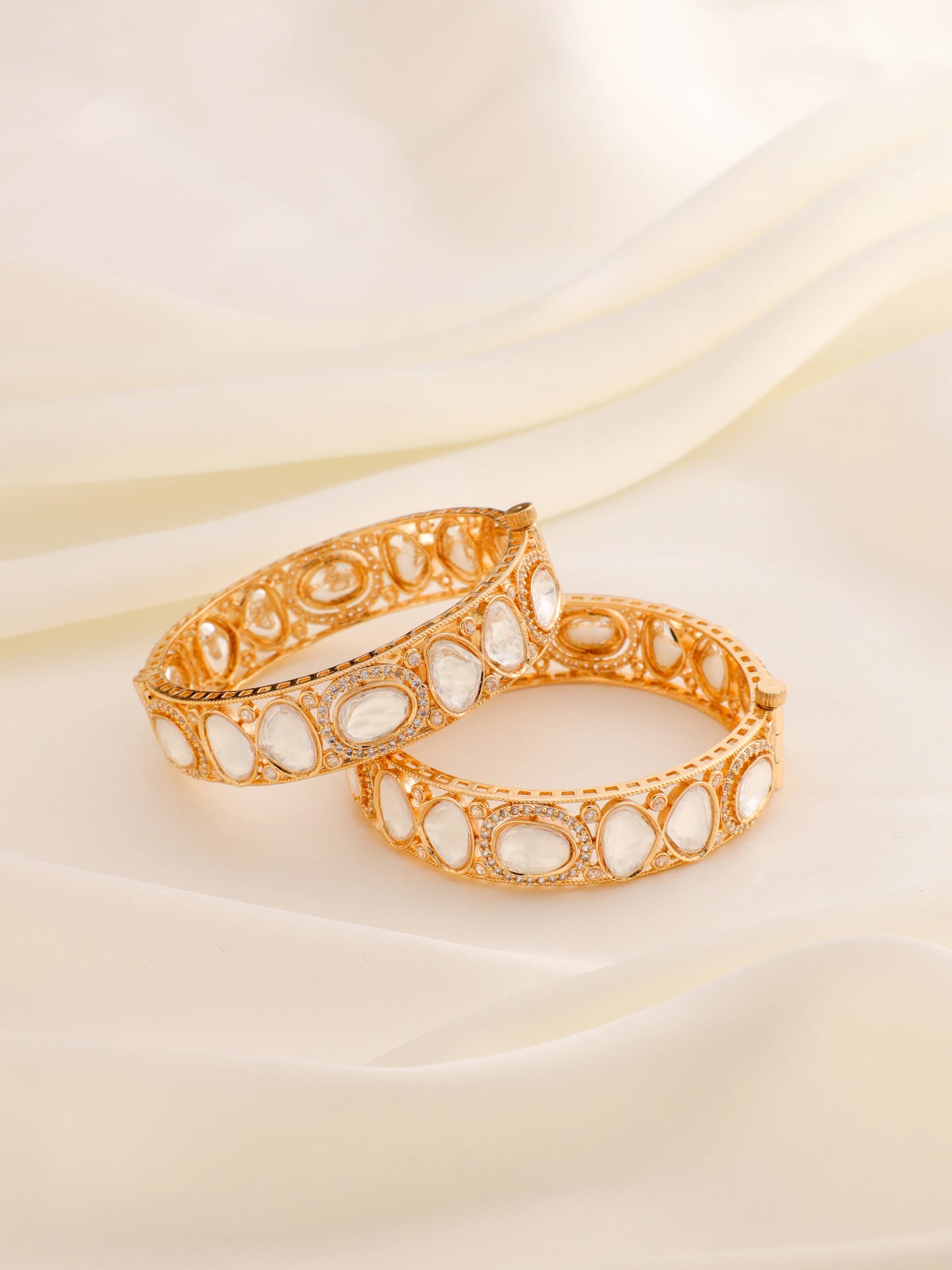 LEELA KUNDAN KADHA (PAIR)