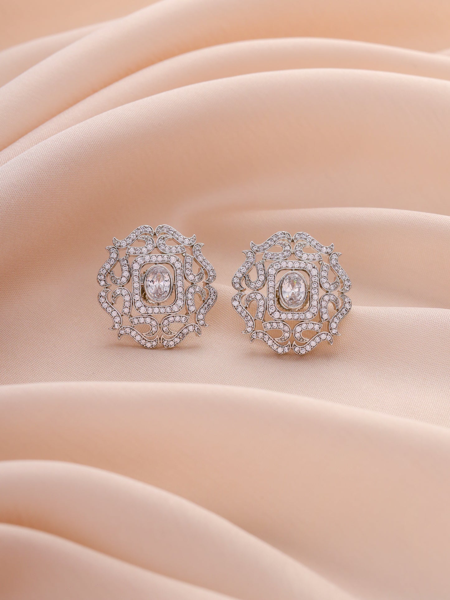 EDITH EARRINGS (SILVER)